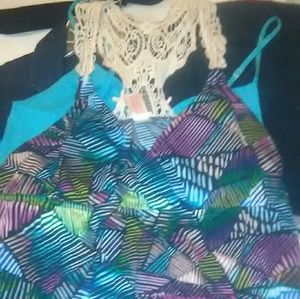EUC Multi colored Maxi dress sz XL lace backed